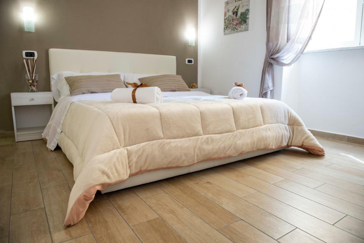 Smeraldo Suite Неаполь Экстерьер фото