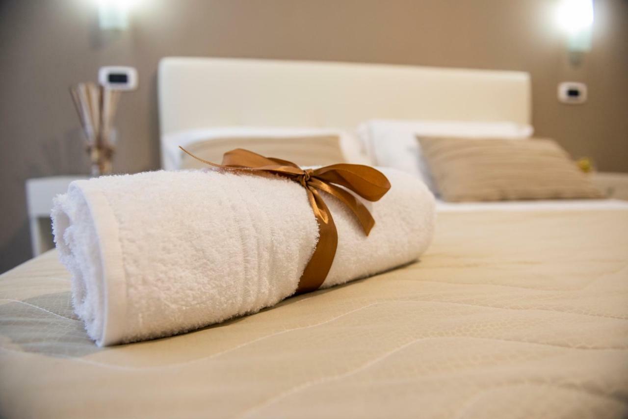 Smeraldo Suite Неаполь Экстерьер фото